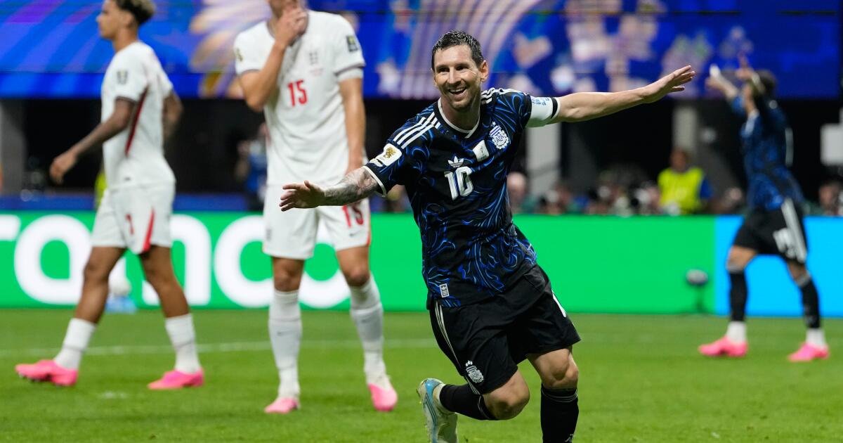 Read more about the article Lionel Messi chases historic World Cup repeat as Argentina faces Spain in final