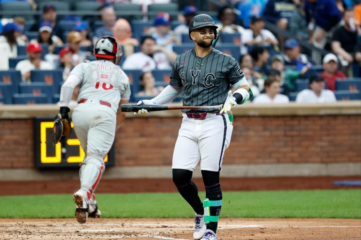 Read more about the article Bo Bichette downplays uncertainty about Mets future with trade deadline looming
