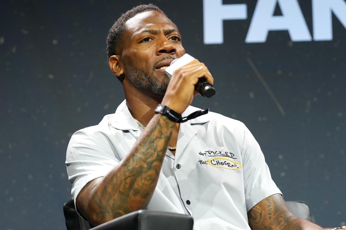 Read more about the article ESPN lays off NFL analyst Ryan Clark in stunning move as first wave of expected cuts begins