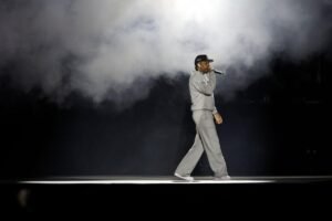 Read more about the article 21 Savage’s 14-year-old ‘nephew’ kills himself after accidentally shooting younger sister: report