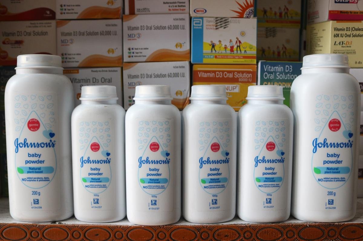 You are currently viewing Johnson & Johnson says it will pay out $5.5B in sweeping talc deal that could end decade-long legal battle