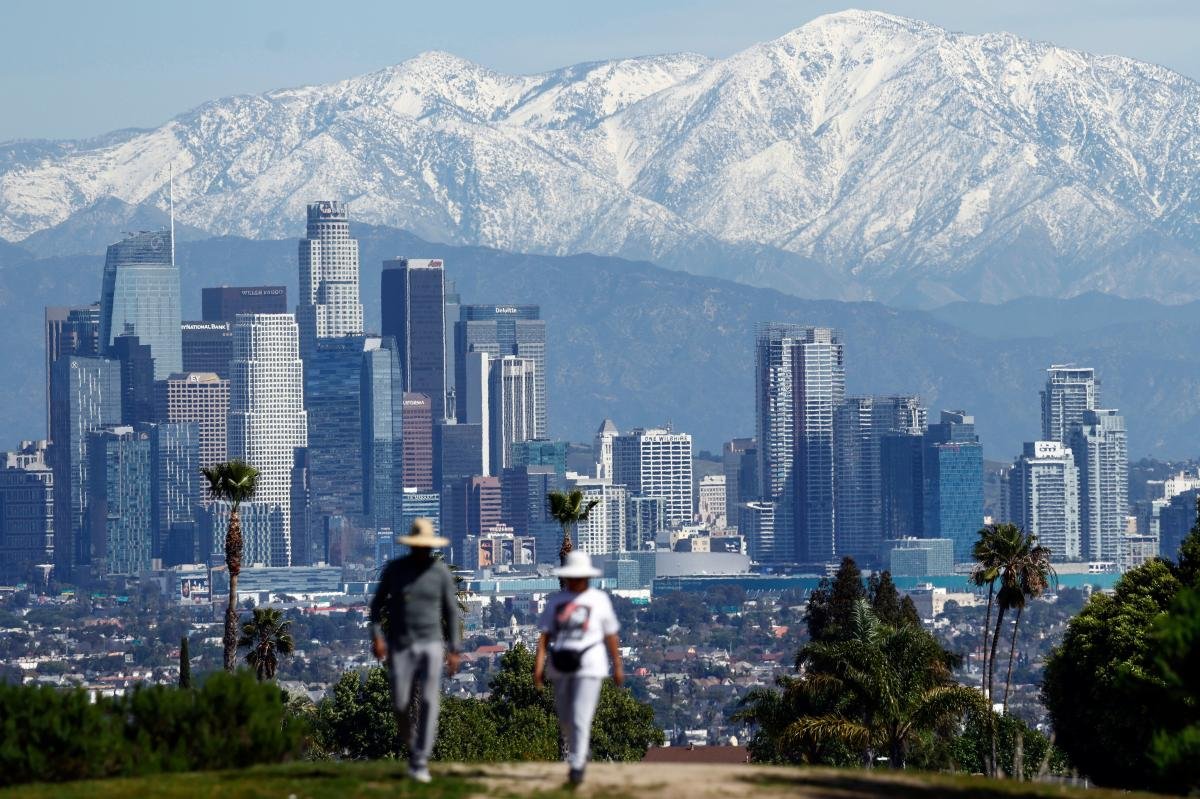 You are currently viewing California’s automatic minimum wage hikes hurt ‘affordability’