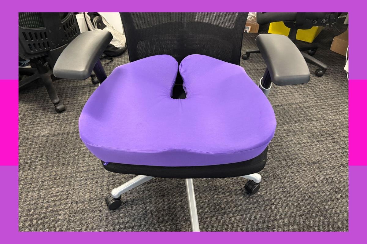 Read more about the article Level up your office chair with this ‘game-changing’ memory foam seat cushion for 20% off