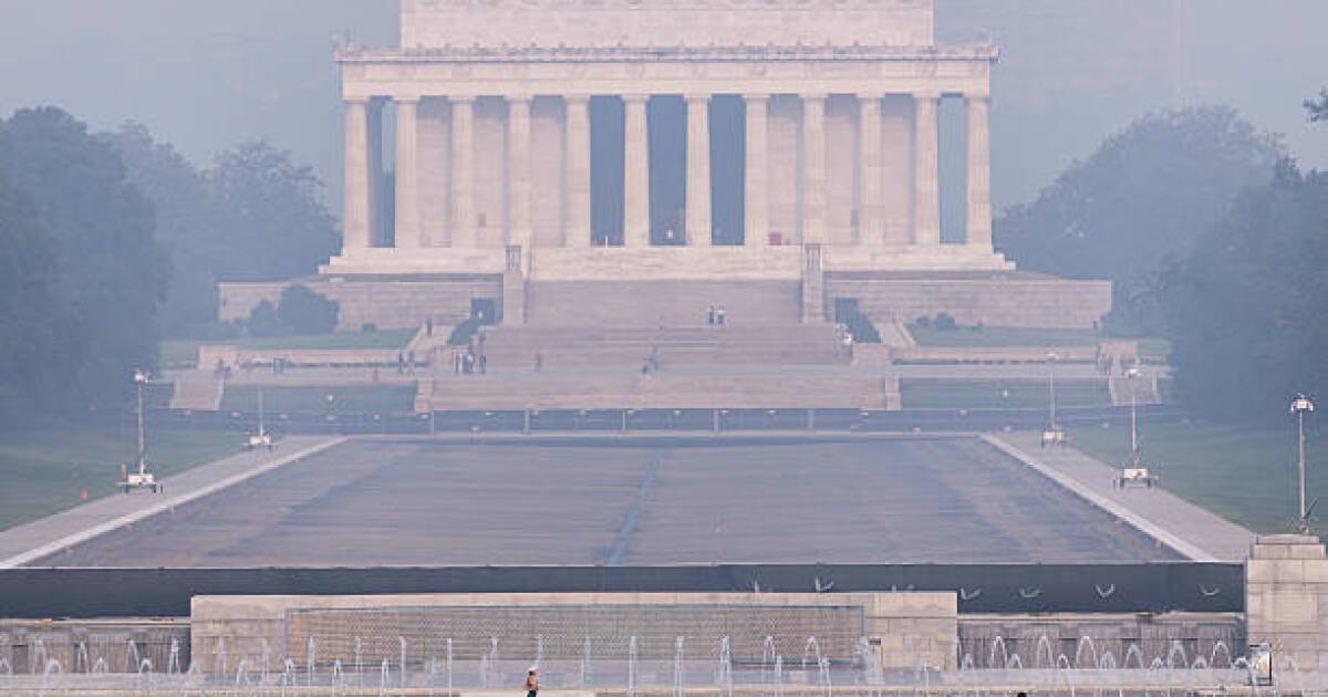 Read more about the article Air quality improving in northeast, while wildfire smoke hangs over midwest