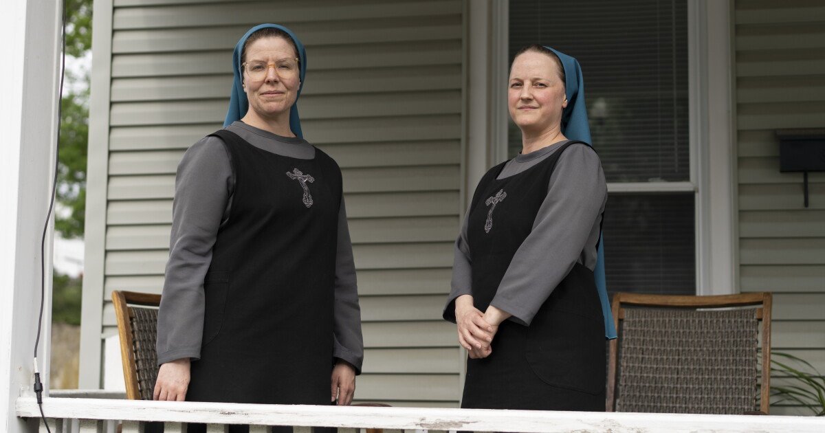 Read more about the article These Catholic sisters want to start a new order with a difficult mission: helping clergy abuse survivors