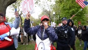 Read more about the article Chicago Teachers Union building hosts socialist, anti-war conference