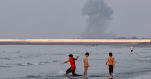 Read more about the article Drones target Iraqi city where U.S. forces are based as Iran fighting escalates