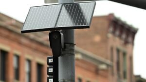 Read more about the article License Plate Cameras Spark Privacy Debate