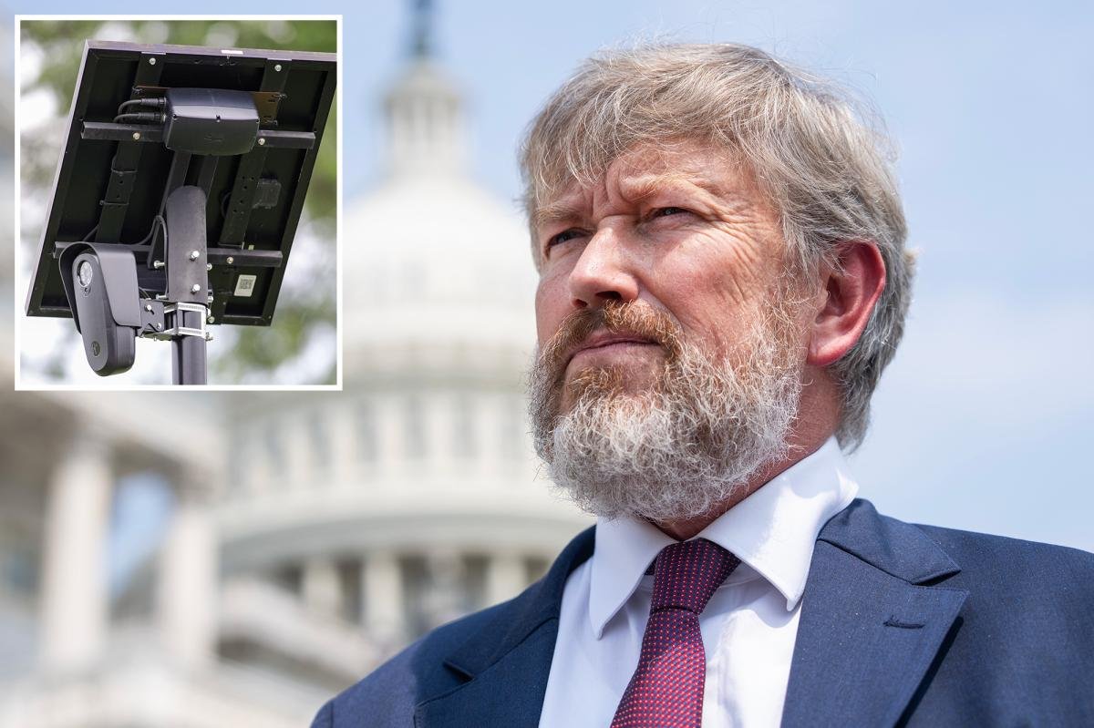 You are currently viewing New bill aims to block federal funds from cities, police that use controversial Flock Safety cameras
