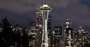 Read more about the article Multiple people shot after gunfire breaks out near Seattle’s Space Needle