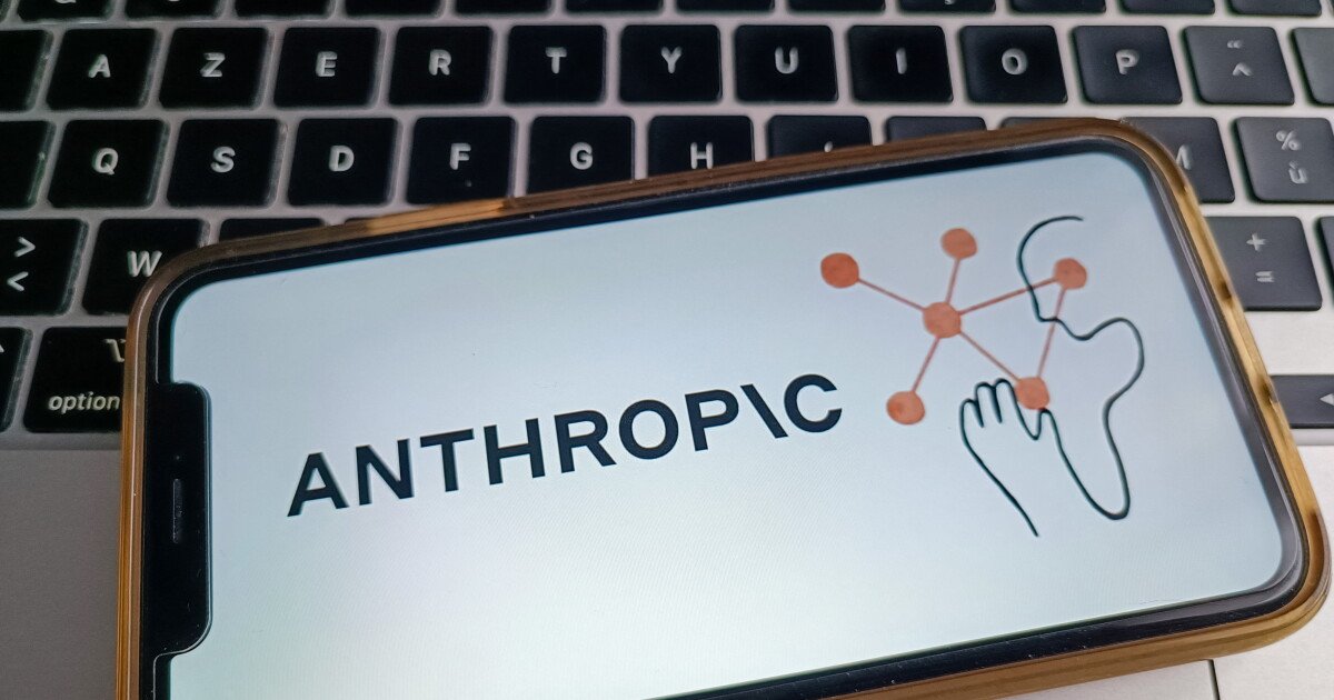 You are currently viewing Authors have mixed feelings about the $1.5B Anthropic copyright infringement ruling