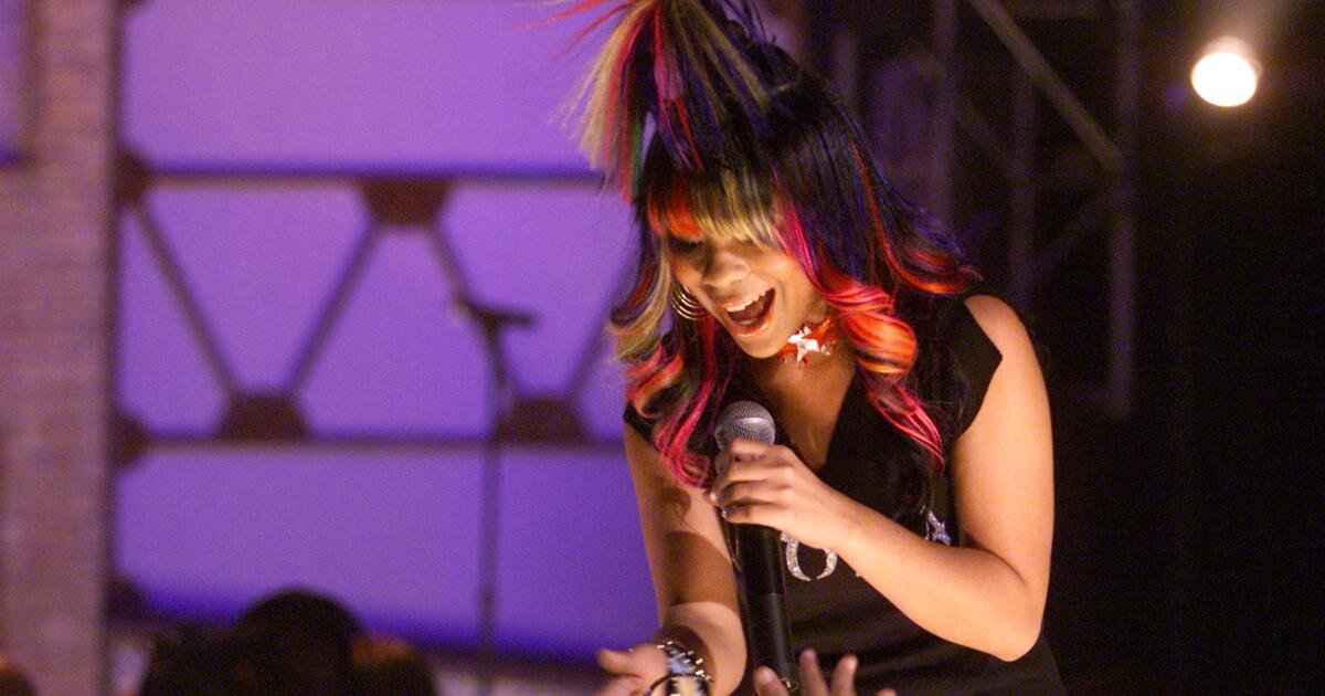 Read more about the article Grammy-nominated singer Nivea shares leukemia diagnosis: ‘I’m very grateful for life’
