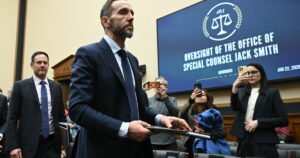 Read more about the article Republicans urge Justice Department to investigate former prosecutor Jack Smith