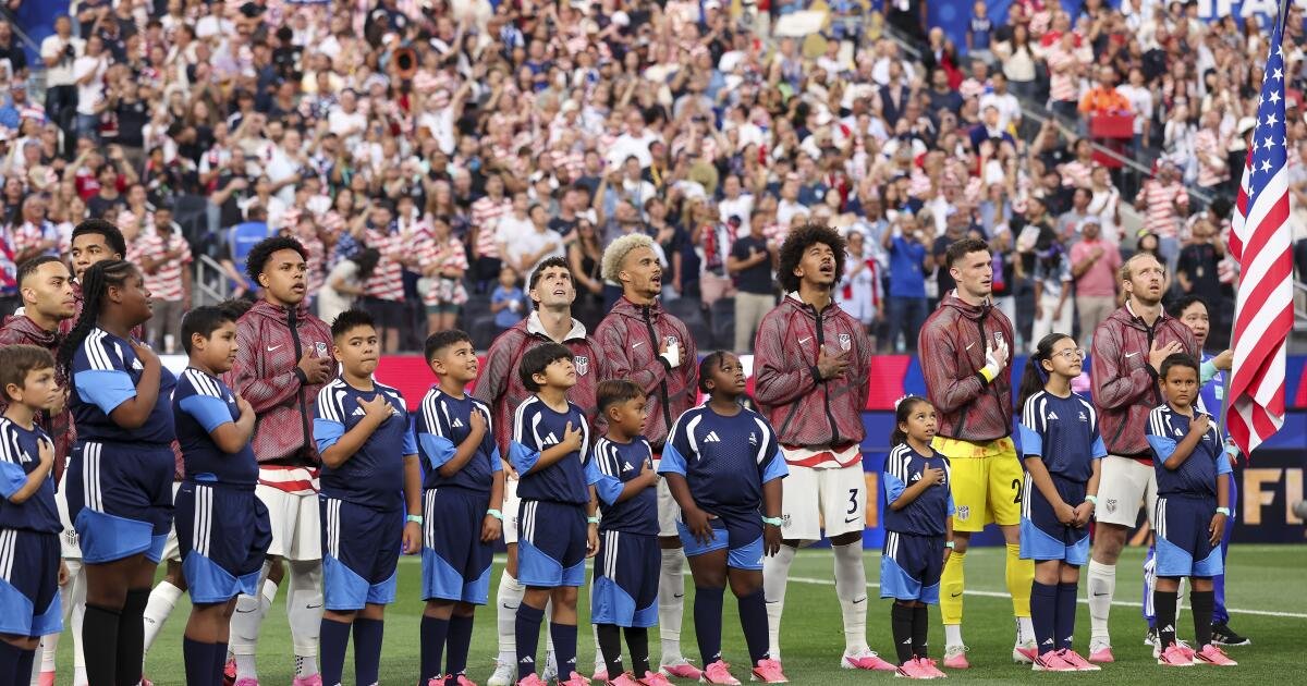 You are currently viewing Pico Rivera’s Nathan Negrete’s brush with World Cup made an impact