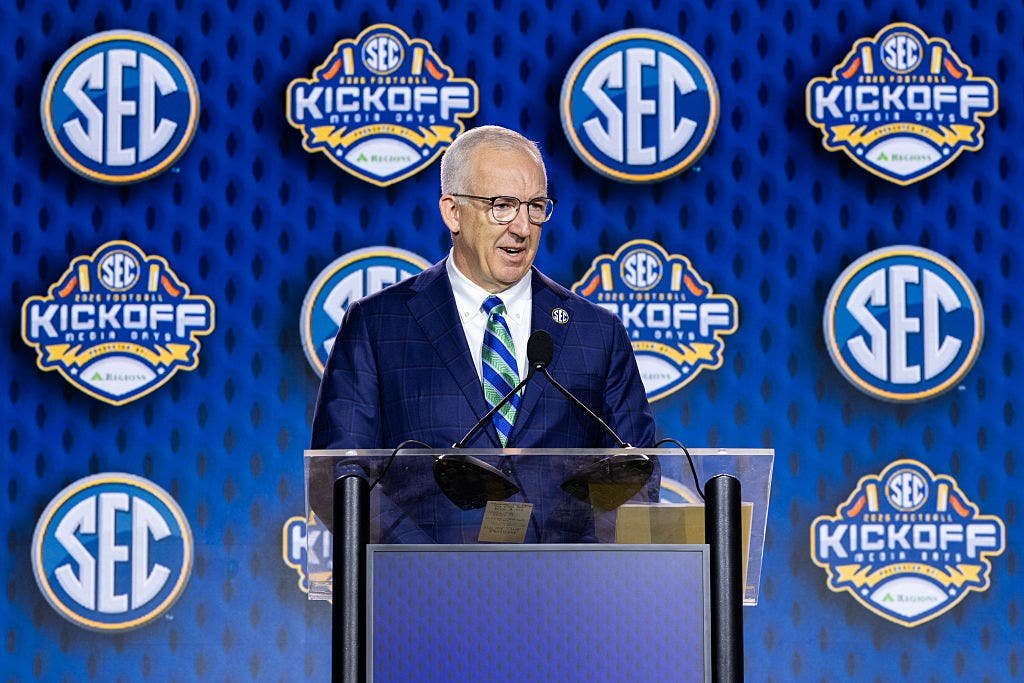 Read more about the article Greg Sankey addresses SEC breakaway talk as Michigan tries to steal spotlight with AD Warde Manuel decision