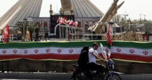 Read more about the article Trump threatens Iran escalation as tit-for-tat airstrikes continue