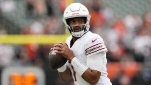 Read more about the article Jacoby Brissett gets $15.5M raise from the Cardinals for the 2026 season