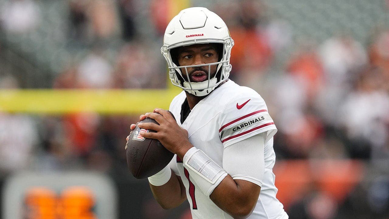 Read more about the article Jacoby Brissett gets $15.5M raise from the Cardinals for the 2026 season