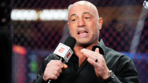 Read more about the article Joe Rogan warns liberals against turning Texas blue to keep balance