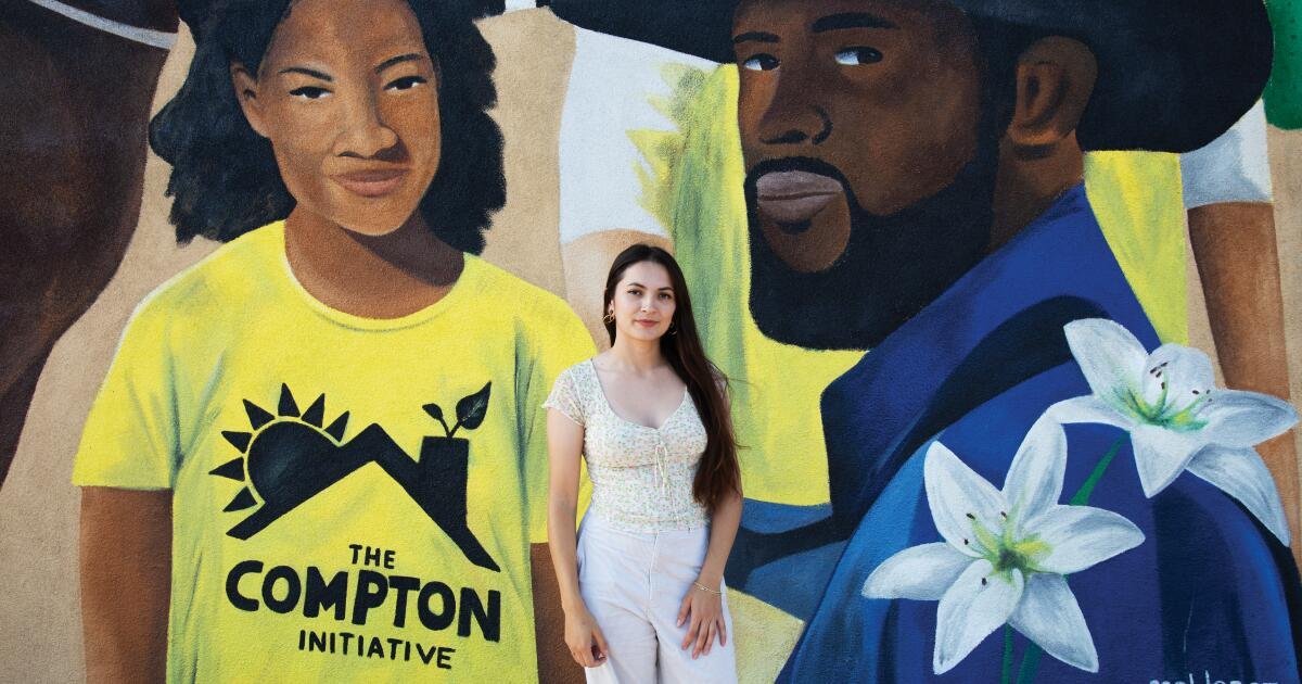 Read more about the article Mr. Wash interviews Compton muralist Mel Depaz in “Artists in Space”