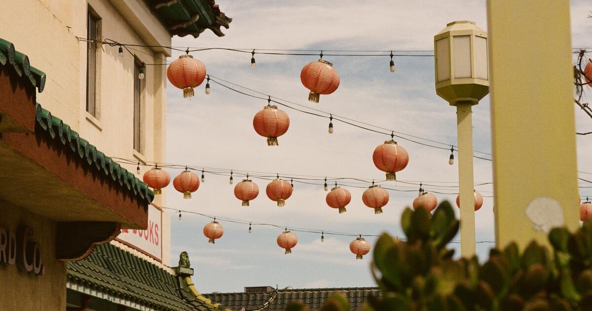 Read more about the article A personal history and photo essay on L.A. Chinatown