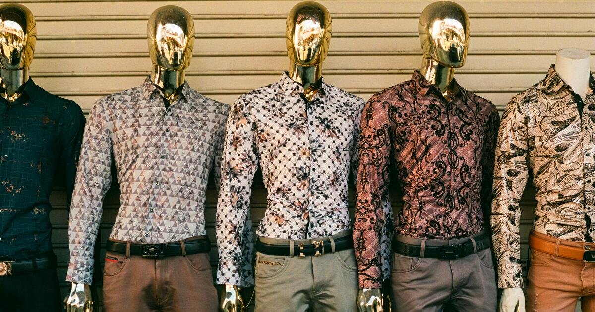 Read more about the article Shopping for menswear and experimenting with style at Santee Alley