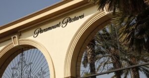 Read more about the article Paramount agrees to months-long delay of Warner Bros. merger