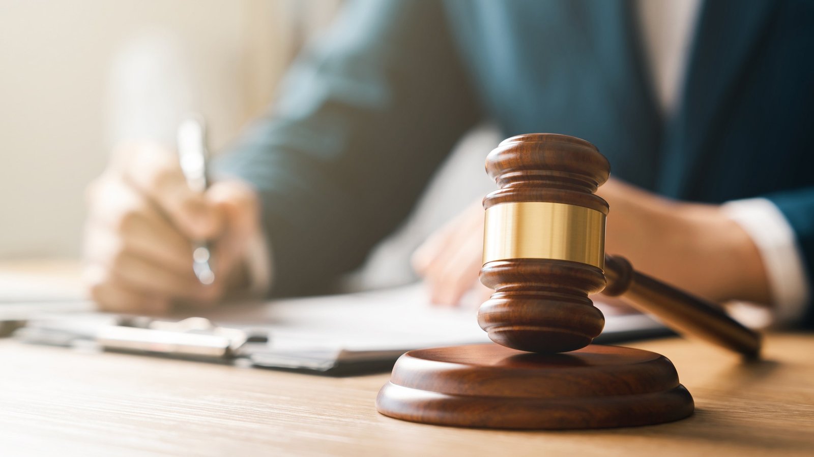 You are currently viewing ICE says lawyer recycled persecution claims in dozens of asylum cases