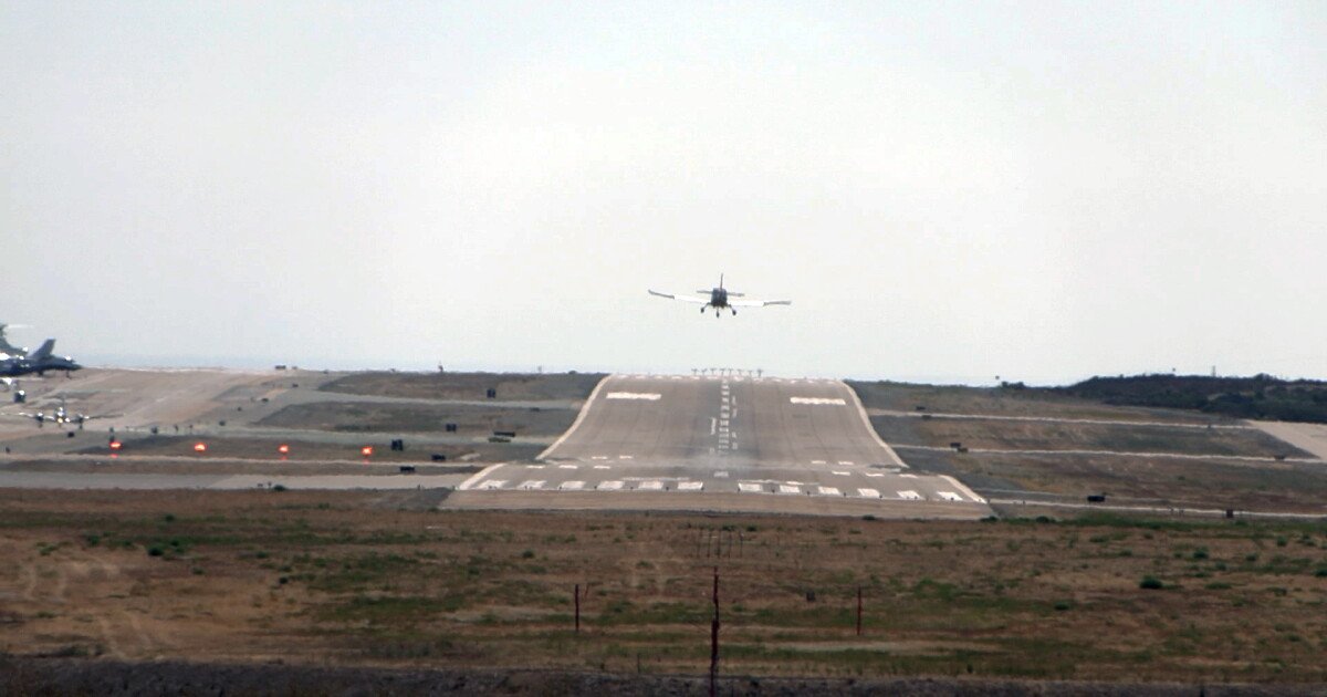 You are currently viewing California Coastal Commission OKs Carlsbad’s request to limit land uses near McClellan-Palomar Airport