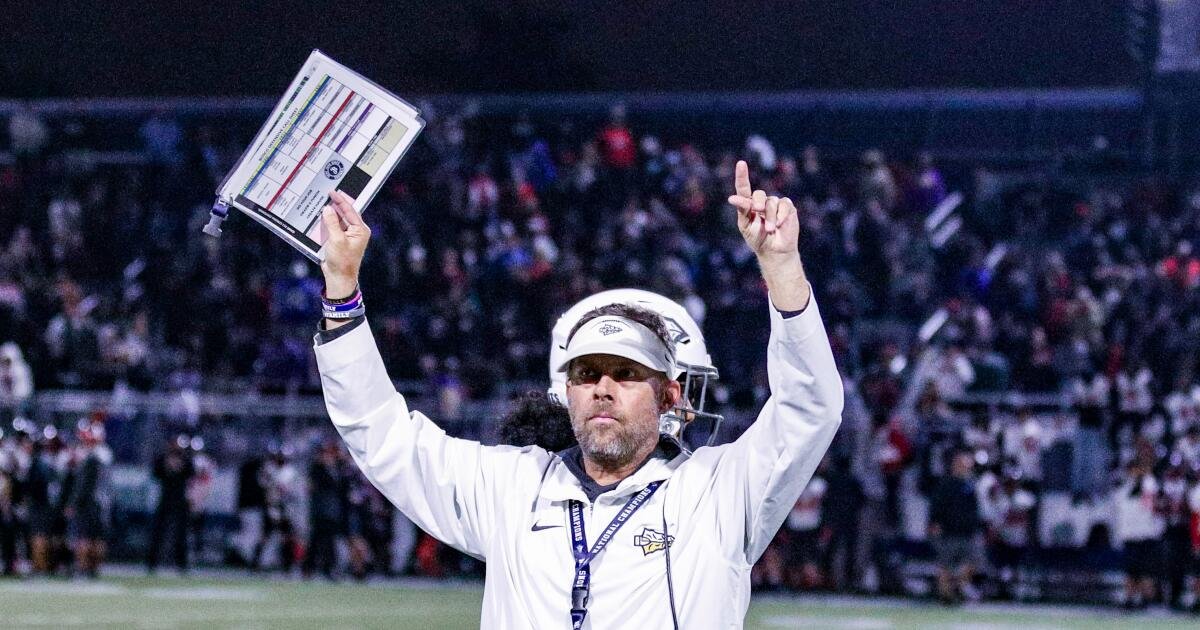 You are currently viewing The Times’ preseason top 25 high school football rankings
