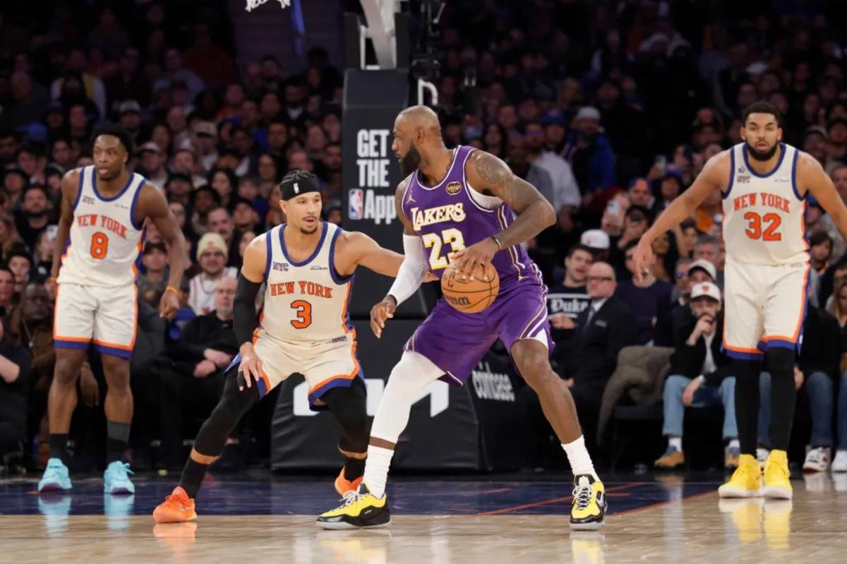 Read more about the article LeBron James’ 76ers decision puts Knicks on a complicated path to an NBA Finals repeat