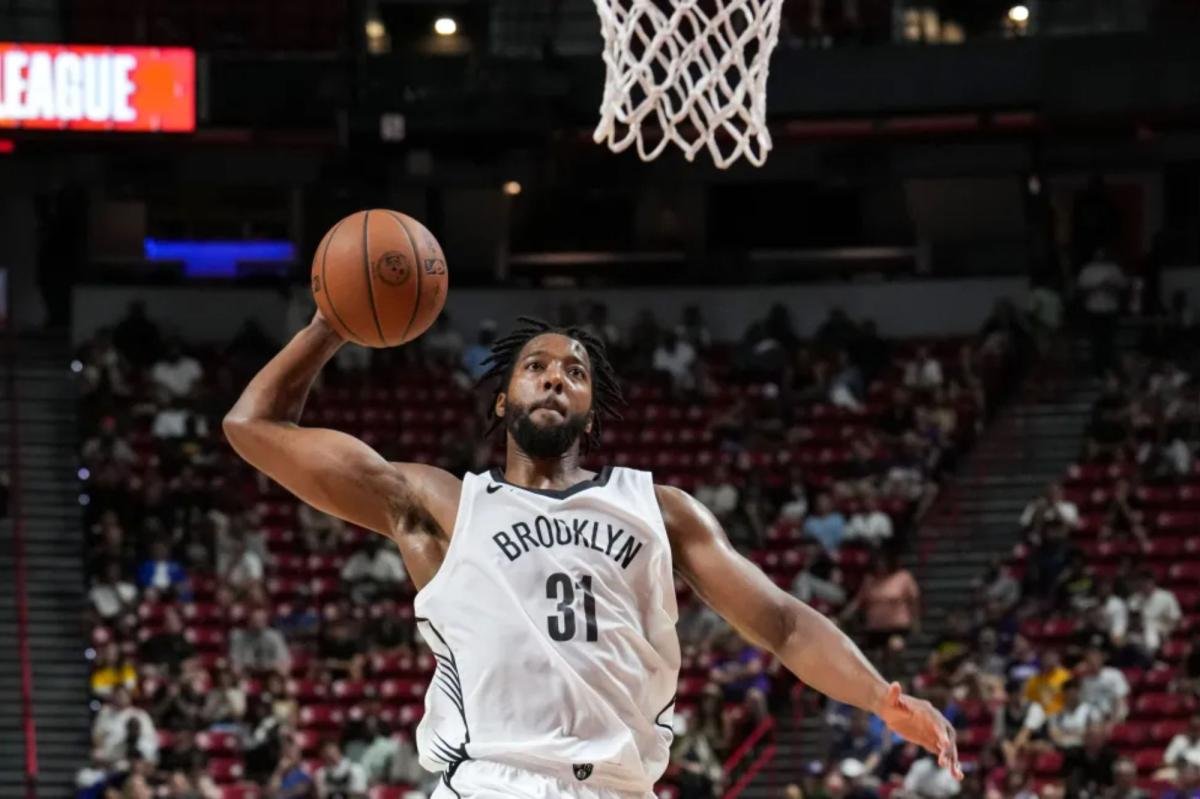 You are currently viewing Chaney Johnson impressing Nets with hustle and athleticism