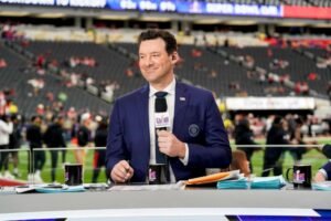 Read more about the article Tony Romo arrested and booked for DUI in Milwaukee County