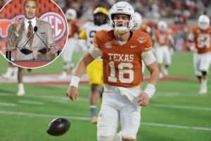 Read more about the article What Arch Manning dealt with last season would have ‘destroyed 99 percent’ of other QBs: Texas coach