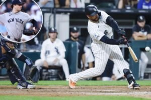 Read more about the article Yankees blow late leads in crushing 12-inning loss to White Sox