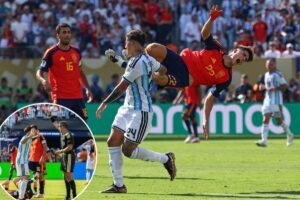 Read more about the article Argentina’s semifinal hero becomes World Cup final scapegoat after recklessness turns into red card