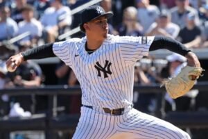 Read more about the article Yankees top prospect Carlos Lagrange may return from IL sooner than expected