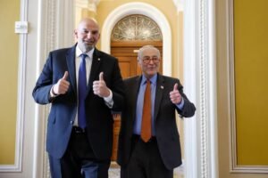 Read more about the article Chuck Schumer all but begs ‘very good member’ John Fetterman to remain a Democrat