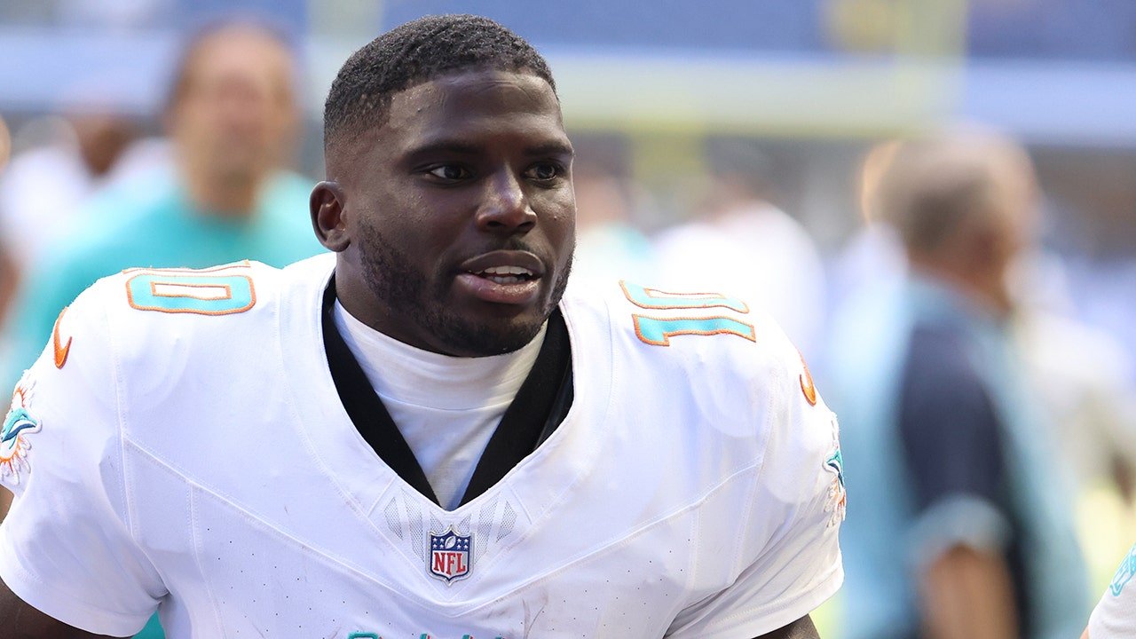 You are currently viewing One of NFL’s fastest players has ‘no power’ in one injured leg, casting doubts on 2026 season