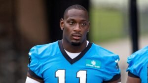 Read more about the article NFL news: Panthers star Nic Scourton reportedly tears ACL in training camp