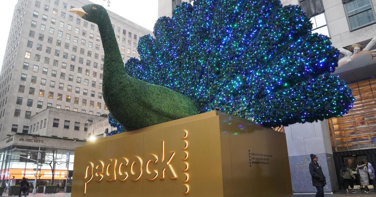 Read more about the article NBCUniversal’s Peacock to join YouTube Premium