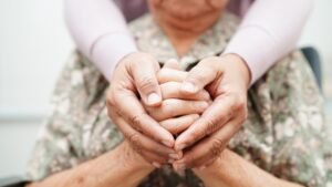 Read more about the article Alzheimer’s blood test may predict cognitive decline a decade early