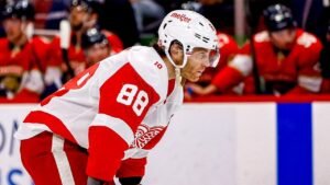 Read more about the article NHL’s top American-born scorer Patrick Kane signs deal to return to Chicago Blackhawks