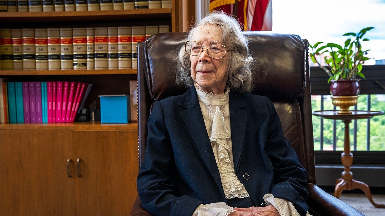 You are currently viewing MIKE DAVIS: Federal court sets dangerous precendent against 99-year-old judge