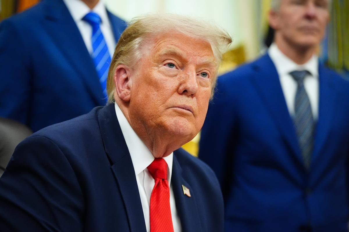 Read more about the article Trump’s words on the Iran war make it easier for his critics to undermine him