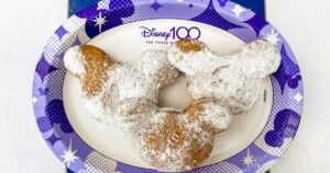 Read more about the article 15% more for a Mickey beignet? Sticker shock hits Disneyland customers over food price increases