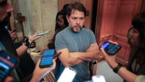 Read more about the article Rep. Jeff Crank introduces bill to restrict member-staff sex in Congress
