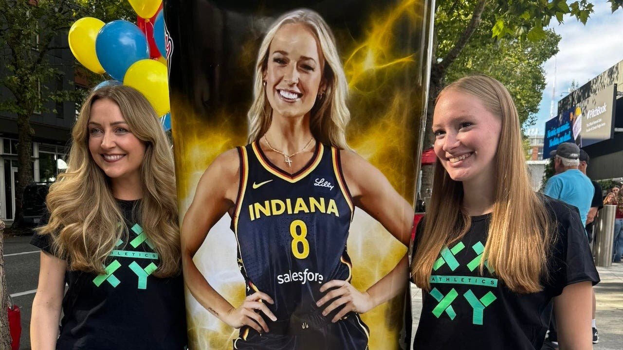 You are currently viewing Sophie Cunningham rally rocks WNBA game as ‘save women’s sports’ activists face counterprotest
