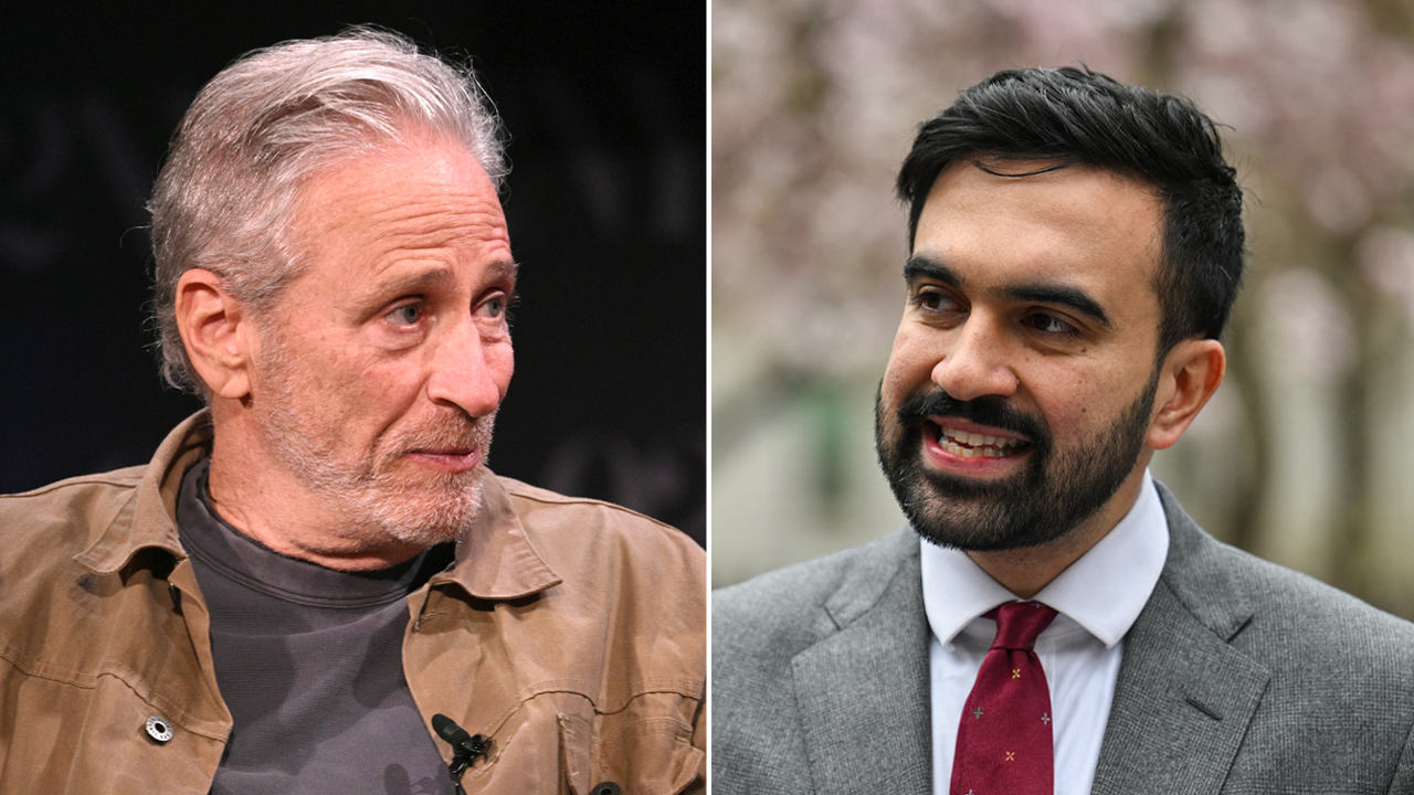 Read more about the article Jon Stewart asks Mamdani where he splits with Democratic socialists