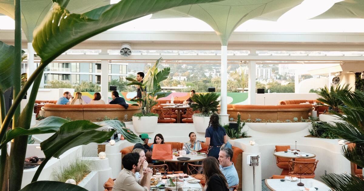 You are currently viewing Best rooftop restaurants and bars with views in Los Angeles